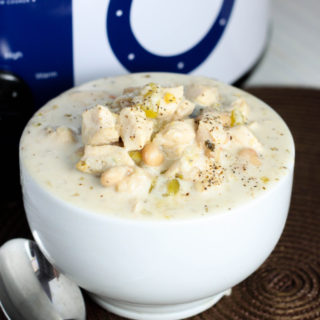Creamy White Chicken Chili makes a delicious meal full of white beans, chicken and cream the secret ingredient! The whole family will love this Creamy White Chicken Chili recipe.