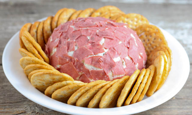 This easy Cheese Ball recipe has dried beef and green onions, makes a great appetizer and is perfect for a holiday celebration. 