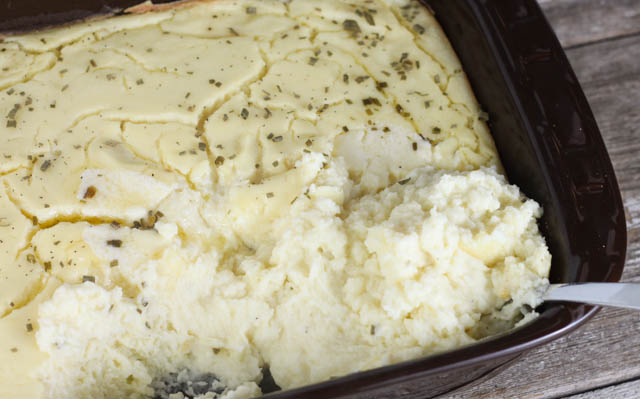 Make Ahead Mashed Potatoes are the perfect easy holiday side dish that can be made the day before.
